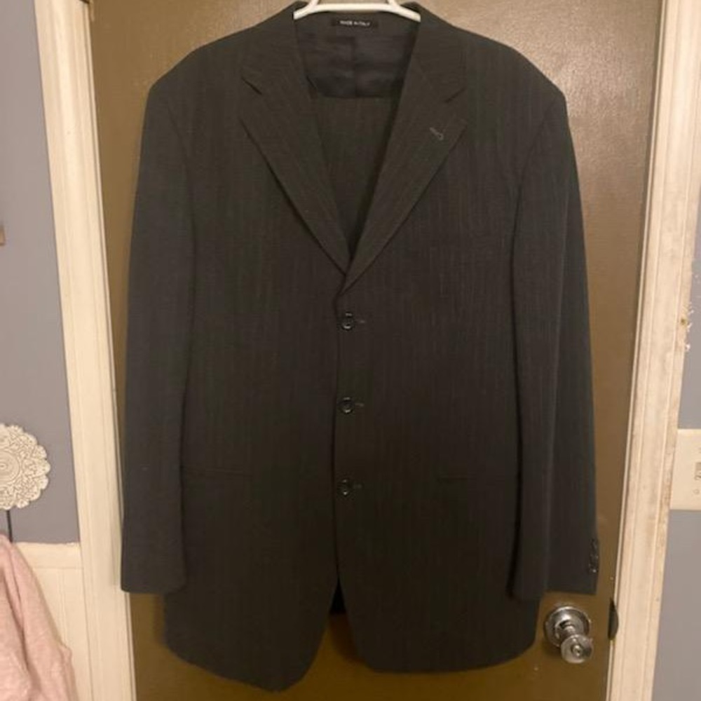 Beautiful Armani blk w/ white pin stripping suit